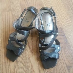 Worthington Womans 8M Brown Wedge Sandals Peep Toe